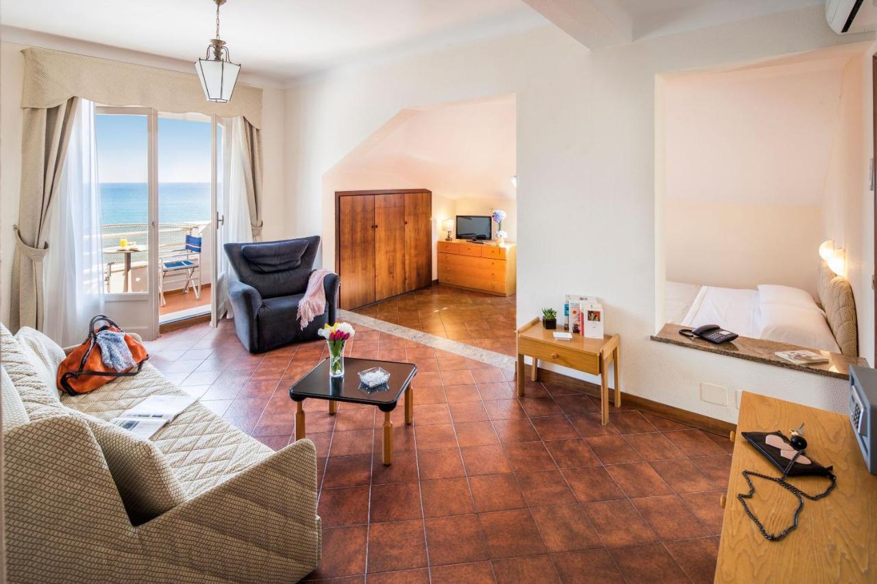 Hotel Golfo E Palme Diano Marina Eksteriør bilde