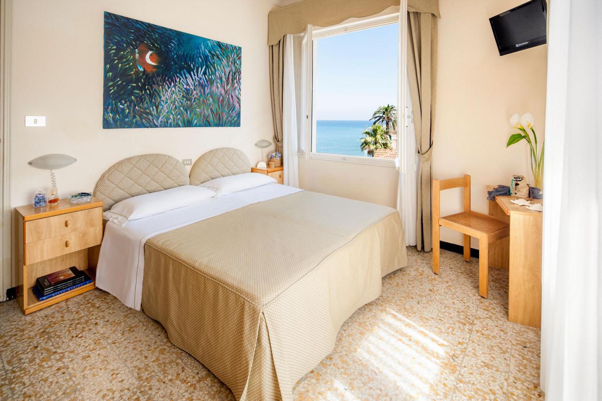 Hotel Golfo E Palme Diano Marina Rom bilde