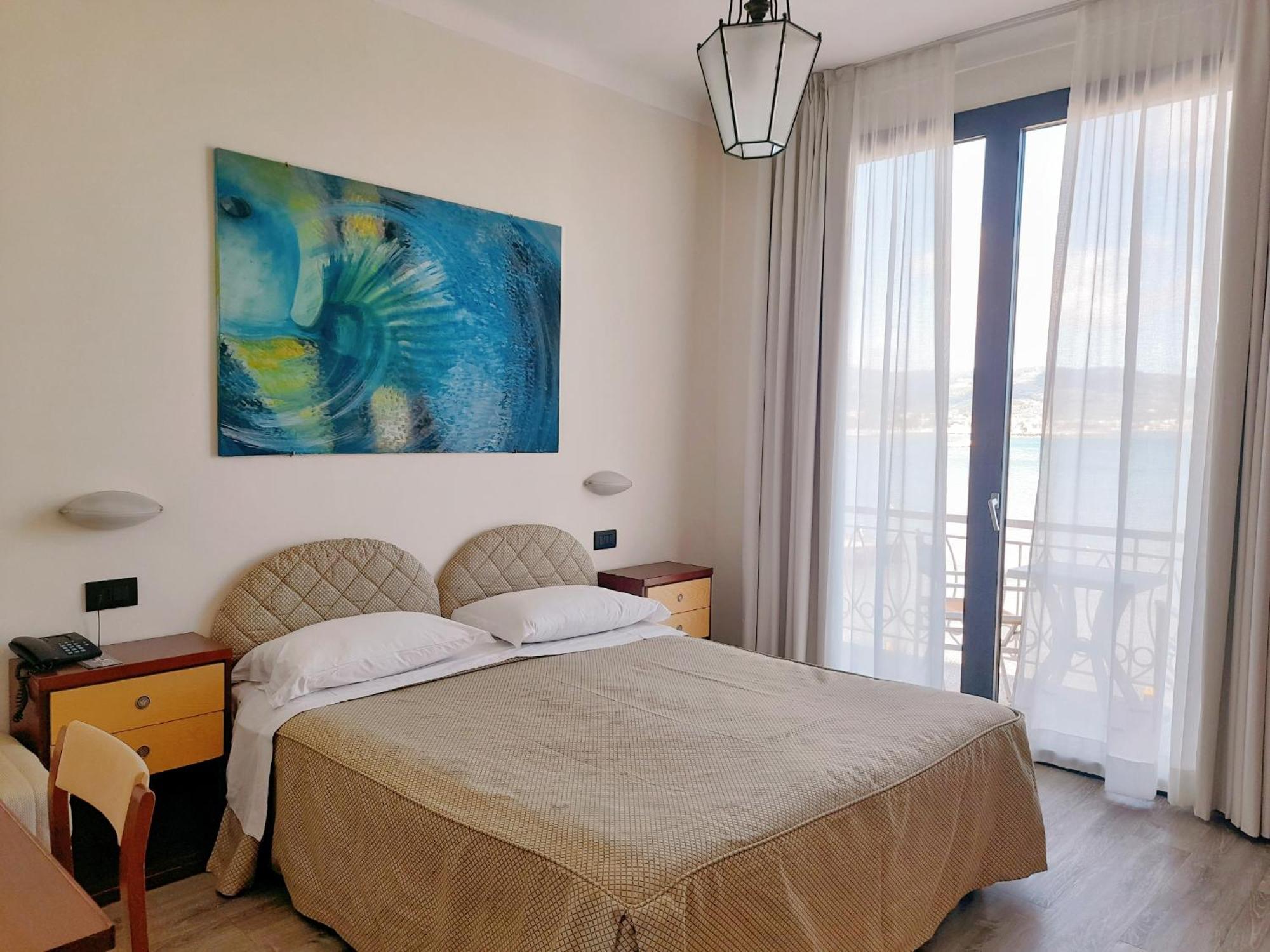 Hotel Golfo E Palme Diano Marina Rom bilde